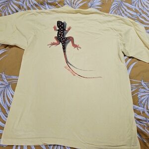 Marlboro Vintage Yellow Short Sleeve Lizard GeckoT-shirt 1990s